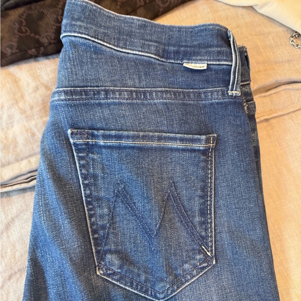 MOTHER Women's Straight Leg Blue Jeans